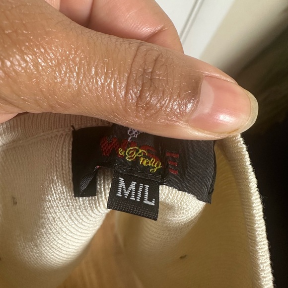 Cream Sleeveless Embellished Tank Top - Picture 6 of 6